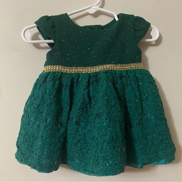 Sweet Heart Rose Holiday Dress - Picture 2 of 8